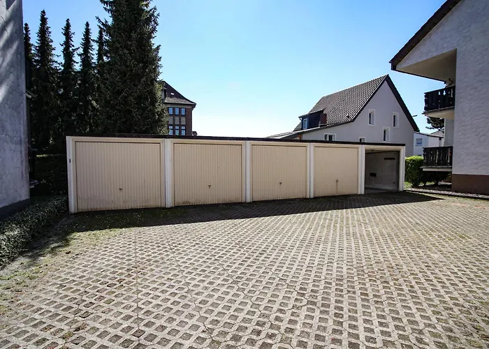 Zentral - Gemuetlich - Kueche - Balkon - Garage *