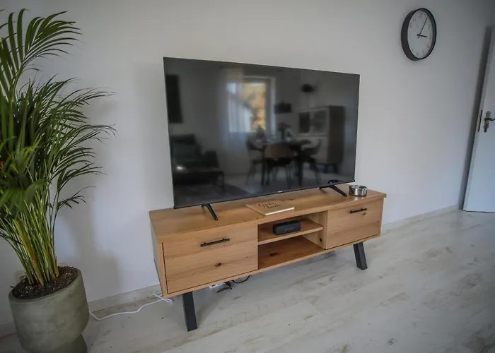 Appartement Zentral - Gemuetlich - Kueche - Balkon - Garage Bad Lippspringe